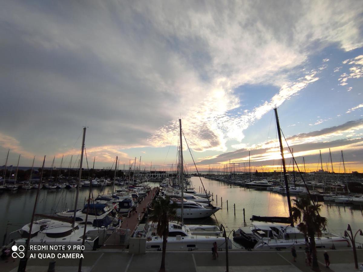 Classe 3 Etoiles - Magnifique Vue Sur Le Port - Wifi Et Clim La Grande-Motte Exterior photo